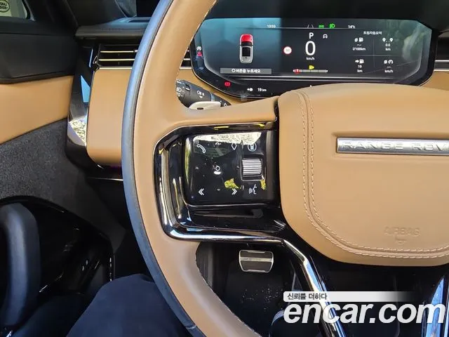 Land Rover Range Rover Sport — Фото автомобиля 15