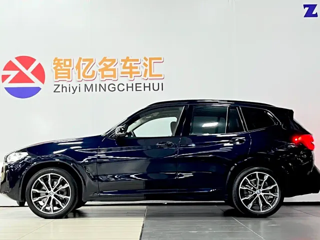 BMW X3 — Фото автомобиля 4
