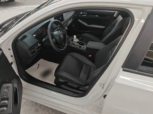 Honda Civic — Фото автомобиля 14