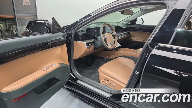 Hyundai Grandeur GN7 — Фото автомобиля 10