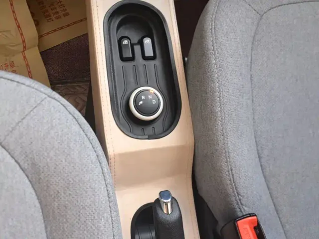 Wuling Hongguang Mini EV — Фото автомобиля 13