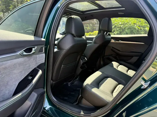 Geely Xingrui — Фото автомобиля 4