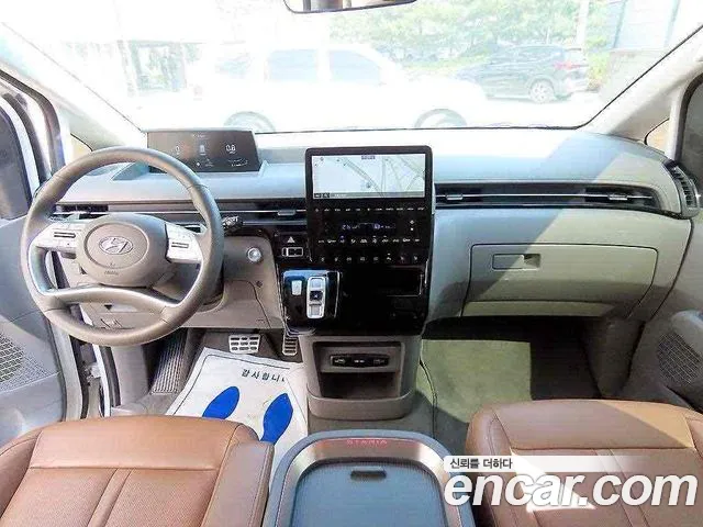 Hyundai Staria — Фото автомобиля 14