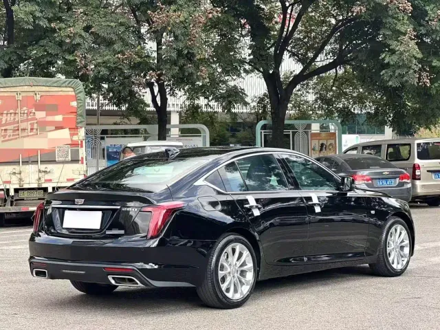 Cadillac CT5 — Фото автомобиля 9