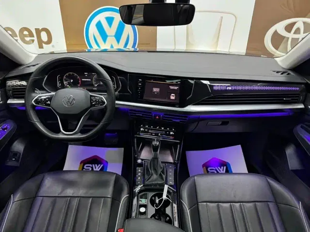 Volkswagen Passat — Фото автомобиля 9