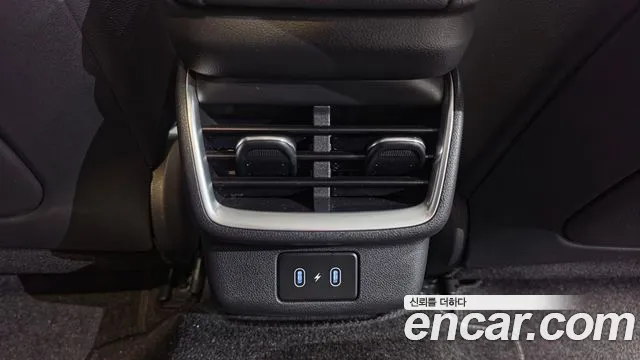Hyundai Grandeur GN7 — Фото автомобиля 24