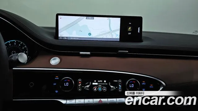 Genesis GV70 2.5T Бензин AWD — Фото автомобиля 15