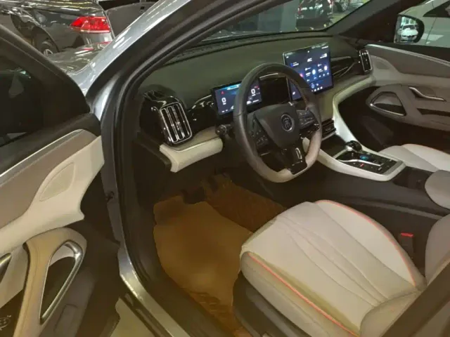BYD Song Pro — Фото автомобиля 15