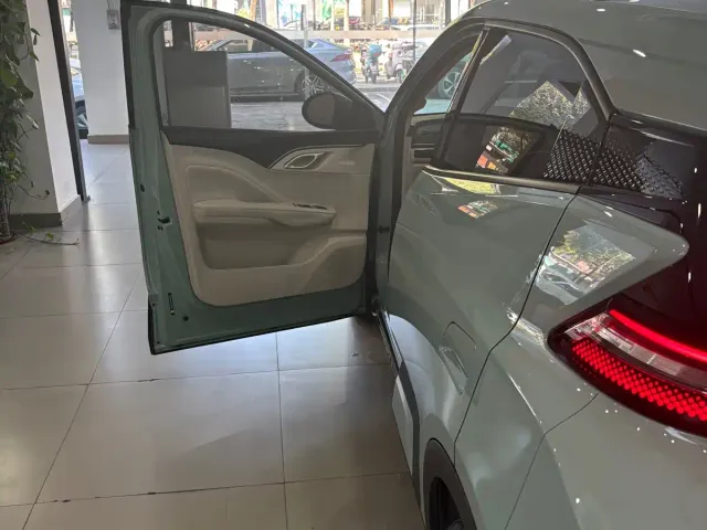 BYD Seagull — Фото автомобиля 10