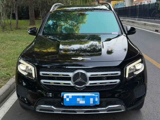Mercedes-Benz GLB-Class — Фото автомобиля 2