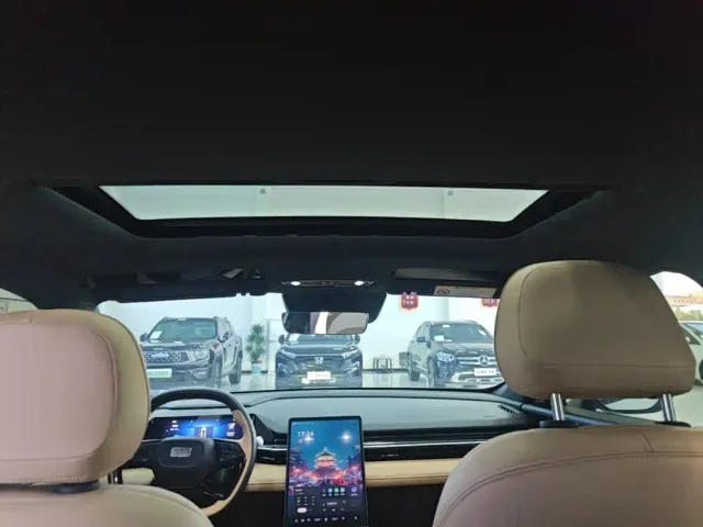 Geely Galaxy L6 — Фото автомобиля 17