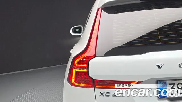 Volvo XC60 2nd Gen — Фото автомобиля 8