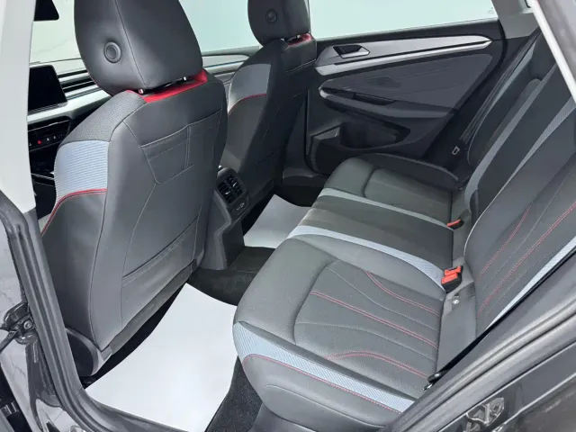 Volkswagen Lamando — Фото автомобиля 10