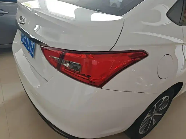 Chery Arrizo 5 — Фото автомобиля 7