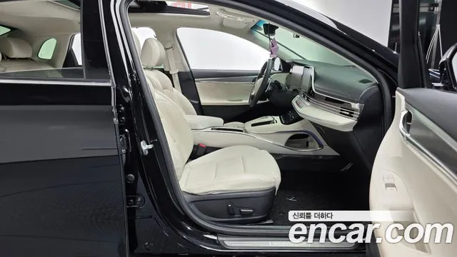 Hyundai Grandeur Новый Grandeur IG — Фото автомобиля 11