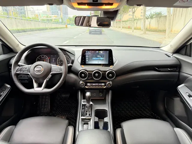 Nissan Sylphy — Фото автомобиля 12