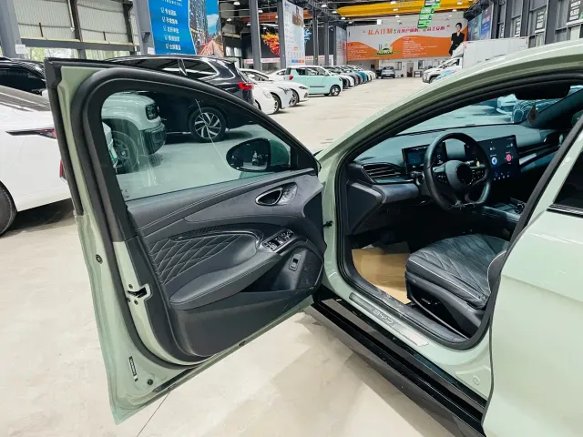 BYD Seal — Фото автомобиля 14