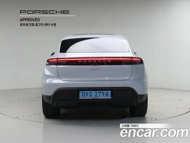 Porsche Macan — Фото автомобиля 4