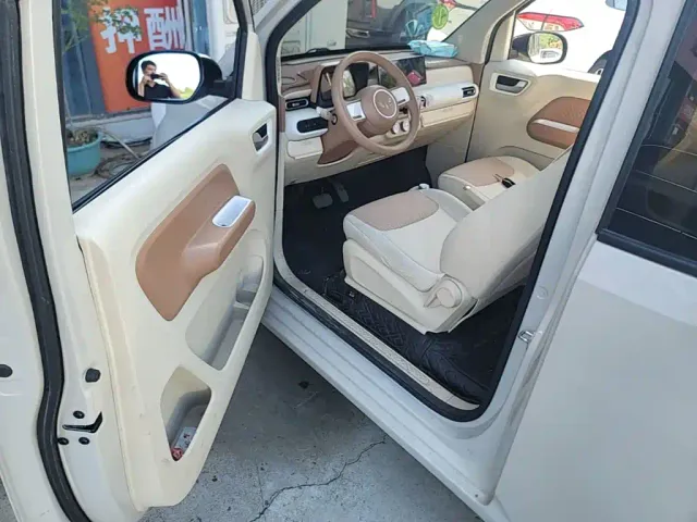 Wuling Hongguang Mini EV — Фото автомобиля 15
