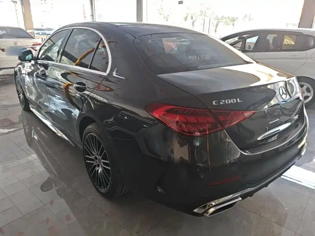 Mercedes-Benz C-Class — Фото автомобиля 4