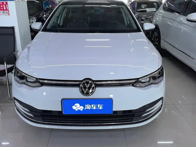 Volkswagen Golf — Фото автомобиля 2