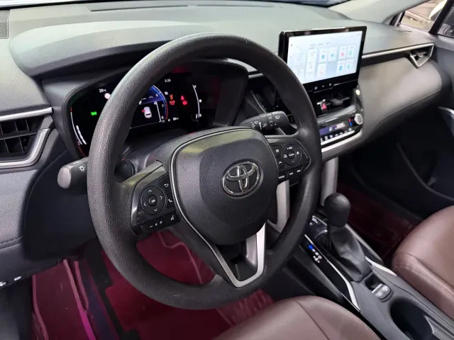 Toyota Frontlander — Фото автомобиля 12