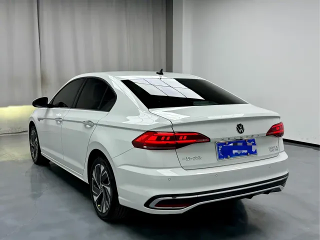 Volkswagen Bora — Фото автомобиля 18