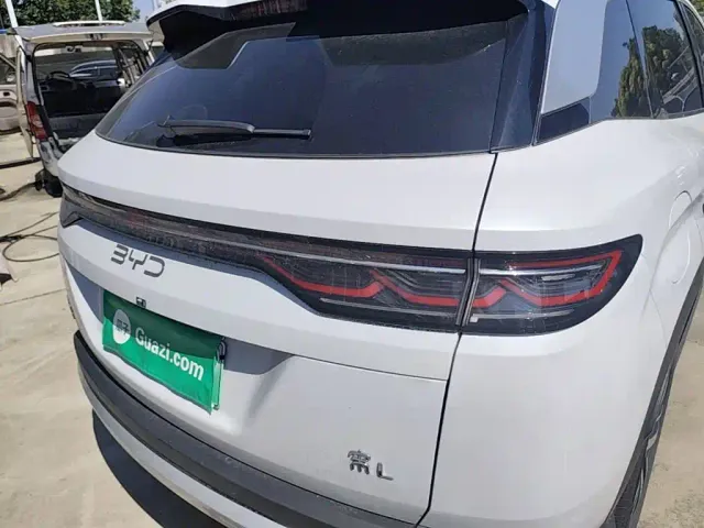 BYD Song L DM-i — Фото автомобиля 7