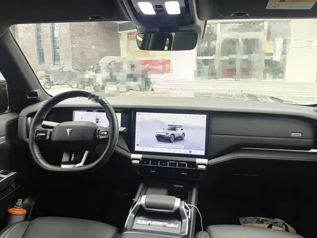 Deepal Deep Blue G318 2024 AWD Air Suspension Edition — Фото автомобиля 11