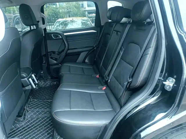 Haval Big Dog — Фото автомобиля 16