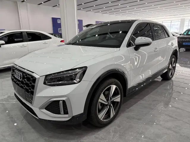 Фотография автомобиля — Audi Q2L