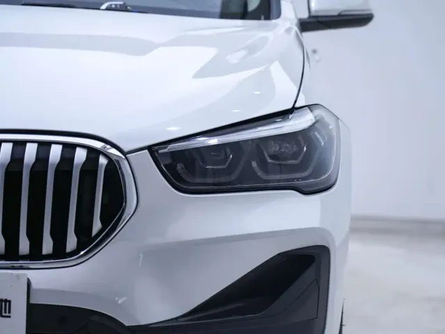 BMW X1 — Фото автомобиля 8