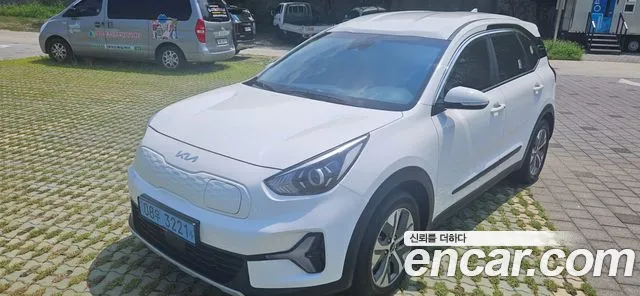 Фотография автомобиля — Kia Niro