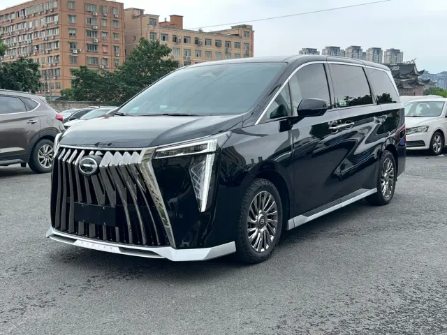 Фотография автомобиля — GAC Trumpchi M8