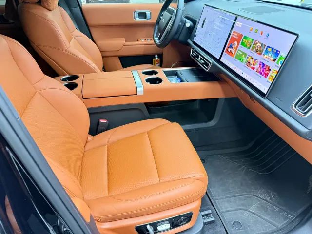 Li Auto L9 — Фото автомобиля 6