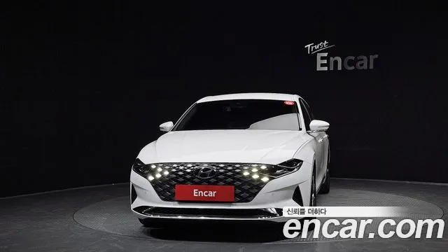 Hyundai Grandeur Новый Grandeur IG — Фото автомобиля 3