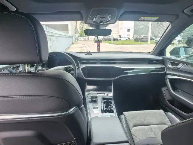 Audi A6L — Фото автомобиля 6
