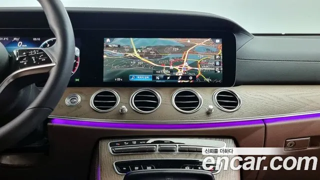 Mercedes-Benz E-Class W213 — Фото автомобиля 14