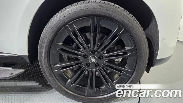 Land Rover Range Rover — Фото автомобиля 5