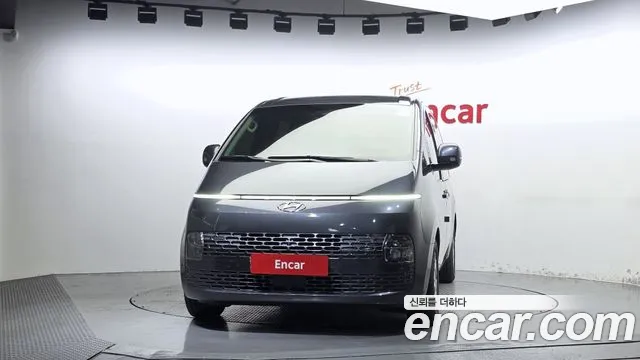 Hyundai Staria — Фото автомобиля 3