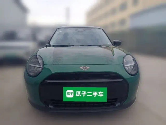 MINI Cooper — Фото автомобиля 2