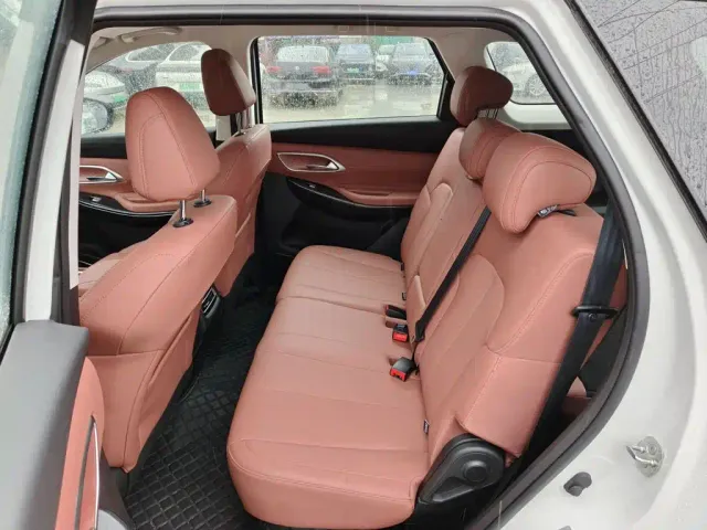 Changan CS75 — Фото автомобиля 16
