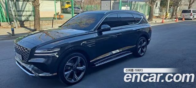 Фотография автомобиля — Genesis GV80