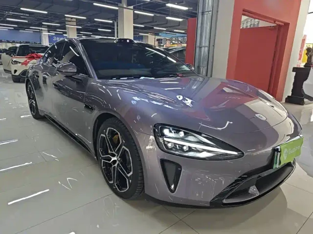 Xiaomi SU7 — Фото автомобиля 3