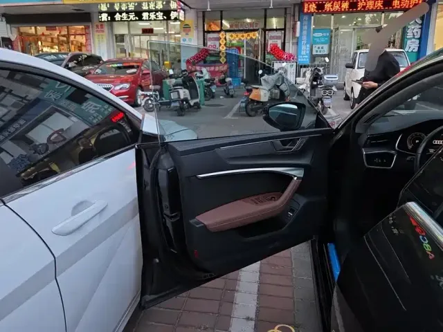Audi Audi A7L 2024 45 TFSI Luxury — Фото автомобиля 7