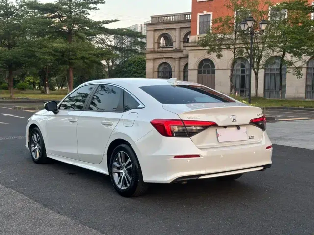 Honda Civic — Фото автомобиля 16