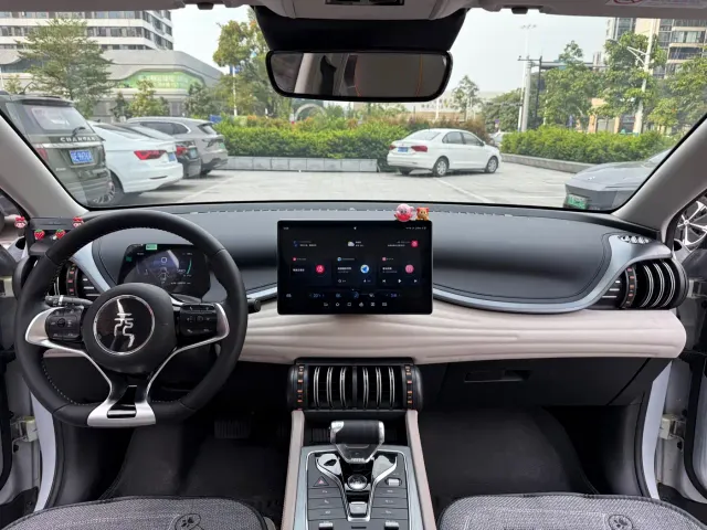BYD Yuan PLUS — Фото автомобиля 11
