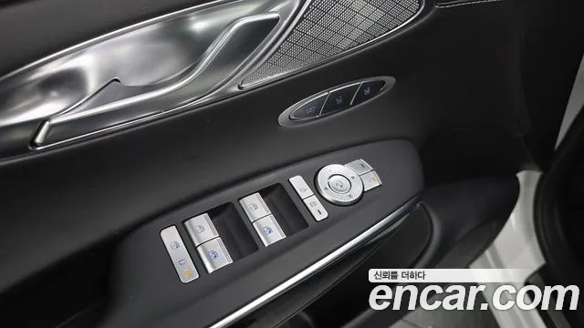 Genesis GV70 — Фото автомобиля 28