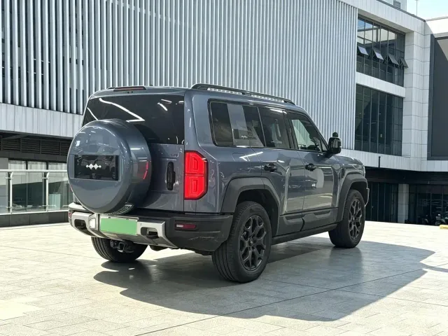 BYD FangChengBao Leopard 5 — Фото автомобиля 5