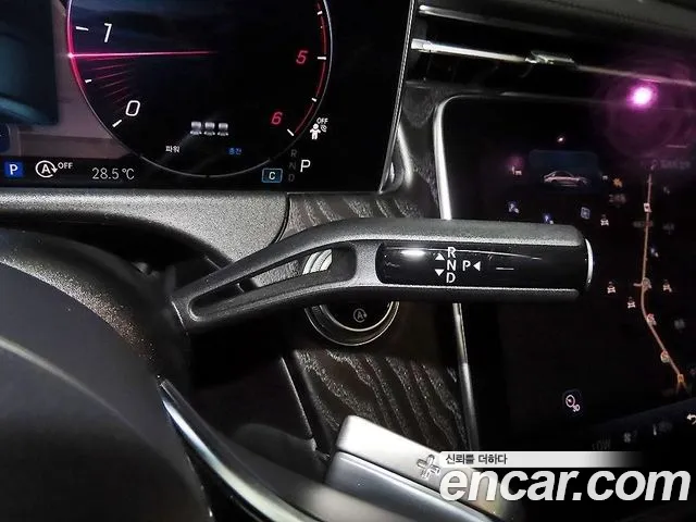 Mercedes-Benz E-Class — Фото автомобиля 9
